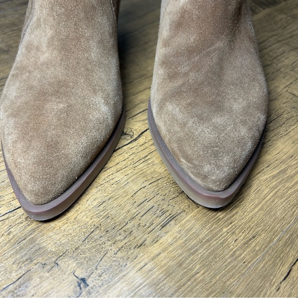 NWOB Dolce Vita Salome Brown Suede Ankle Booties - Picture 10 of 16